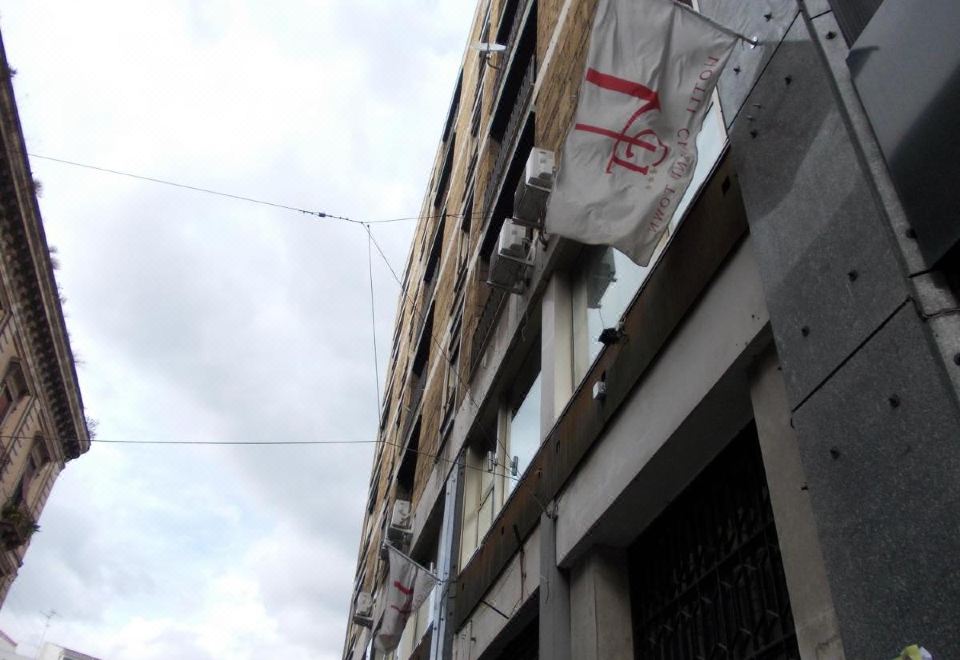 호텔 카타니아 타운 외관