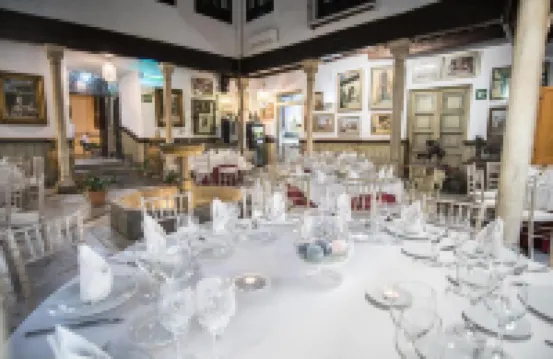 كازا بالاسيو بيلار ديل تورو