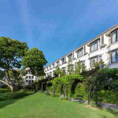 Vineyard Hotel Hotel Exterior