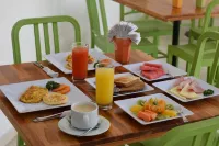 Del Mar Hotel - breakfast
