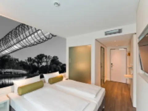 Super 8 by Wyndham Oberhausen Hotels in Oberhausen