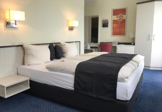 파크호텔 노이브란덴부르크