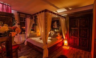 Whirlpool Suite Marrakesch-Lounge