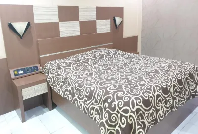 Hotel Suroyo RedPartner Hotels in Mayangan
