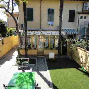 Hostel Pisa Tower Hotel Exterior