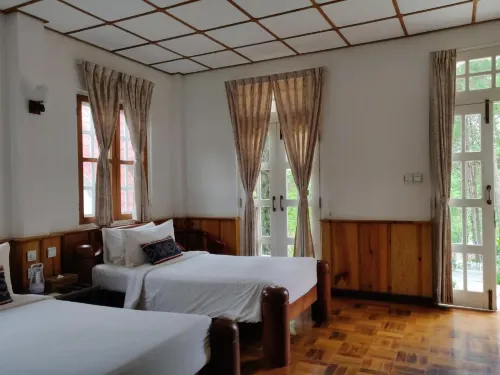 Hillock Villa