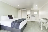 Asure Cooks Gardens Motor Lodge Hotels in Whanganui