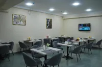 إيربورت هوتل 24/7 - جاكوزي