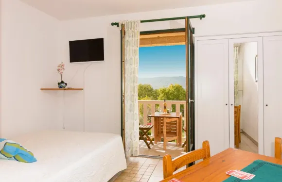 浦萊因沃伊爾求知酒店