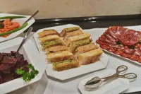 Garni hotel ASTRAL PARK - 早餐