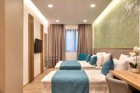 Hotel Emerald