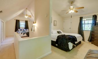Family-Friendly Afton Cabin with Porch and Fire Pit!