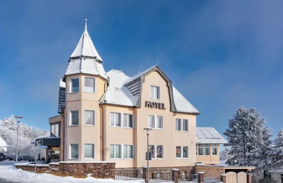 奧伯霍夫斯馳洛斯伯格酒店