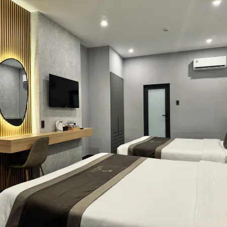 Lion 9 Hotel