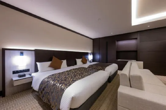 Hotel R9 Premium Ichikawa Ekimae