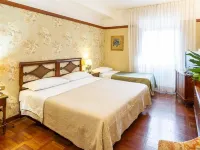 Hotel&Ristorante Miramonti Palazzo Storico Hotels in Rieti