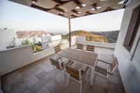 Lenikos Resort