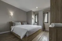 Carnation Residence