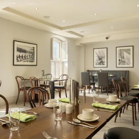 The Mariner, Westport