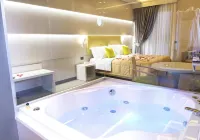 Hotel Miramare Hotels in Varcaturo