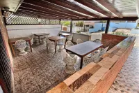 هوتل جارانت آند سويتس فنادق في بوكا تشيكا