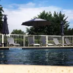 La Chartreuse Logis Hotel Restaurant - Pools