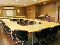 Days Inn by Wyndham Levis Hotels in Levis