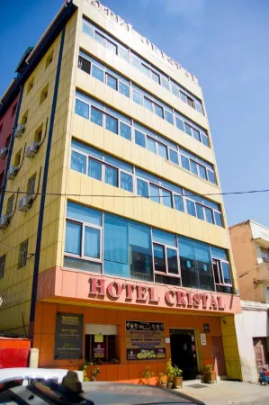 Hotel Cristal Madagascar Отели рядом с достопримечательностью «Ботанический и зоологический сад «Цимбазаза»»