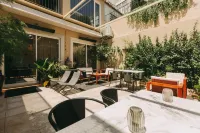The Felix 10 - Bed and Breakfast