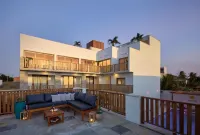 Aiolos Hotel & Discoveries