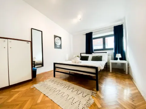 Whole Wide World Hostel