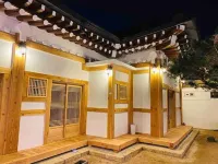 Adam Guesthouse