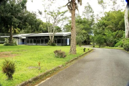 Hotel del Sur Отели в г. Перес Селедон