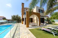 Ayia Napa Ionion Seaside Villa - parking
