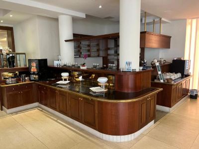 レストラン ホテル ハンセアティッシャー ホフの写真