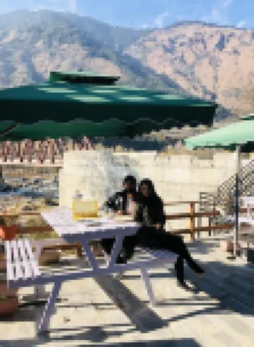 Hotel 17 Miles Stone, Manali by Shivaneel Hospitality