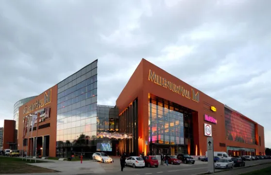 熱舒夫希爾頓花園酒店