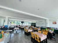 The Chev Hotel
