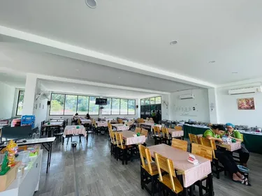 รูปภาพของThe Chev Hotel