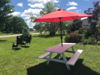 Fair Isle Motel Hotels in Queens County