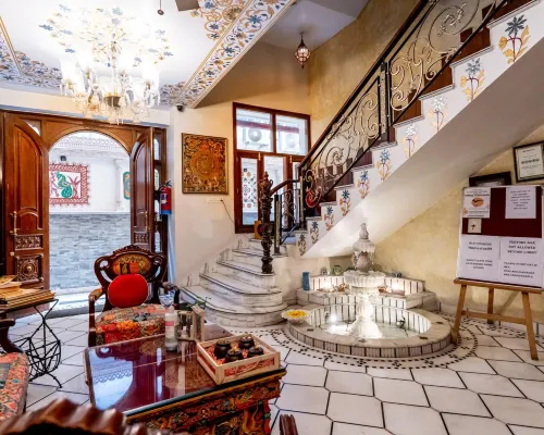 All Seasons Heritage Homestay Hotels near C Scheme