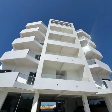 Antonios Miramar Hotel