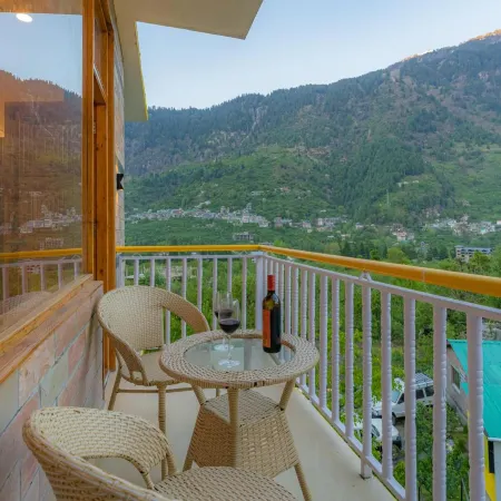 The Social Stays Manali