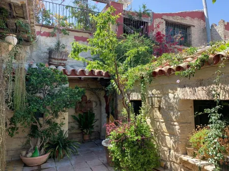 Casa Palacio Jerezana Отели рядом с достопримечательностью «Фортеця в Хересі-де-ла-Фронтера»