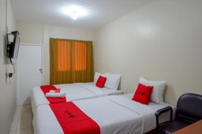 RedDoorz Near Rsud Kudus Hotels in Jati