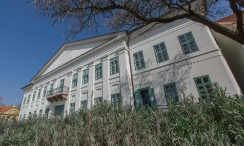 Erzsebet Nagy Szalloda