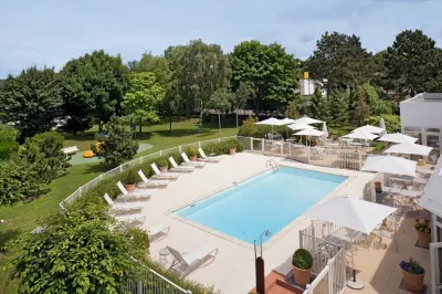 Novotel Amiens Pôle Jules Verne Hotel di Glisy