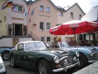 Logis Gourmet & Relax Wellness Hotel de La Sure - parking