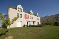 Logis Hôtel l'Orée de Chartres - Barjouville Các khách sạn ở Voves