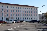 Nuovo Albergo Operai - parking